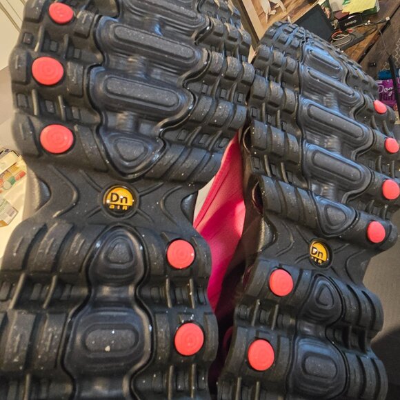 Nike Air Max Dn8 Dn Hyper Pink-Black-Hyper Pink Sneaker Men Sz 11 New FQ7860-600 - Picture 8 of 14